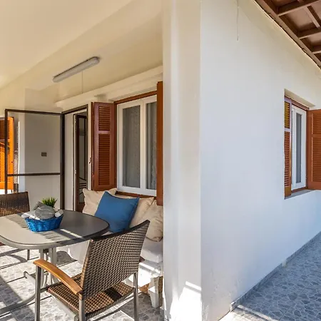 Chalkidiki Beachfront Apartment Nea Iraklia Esterno foto