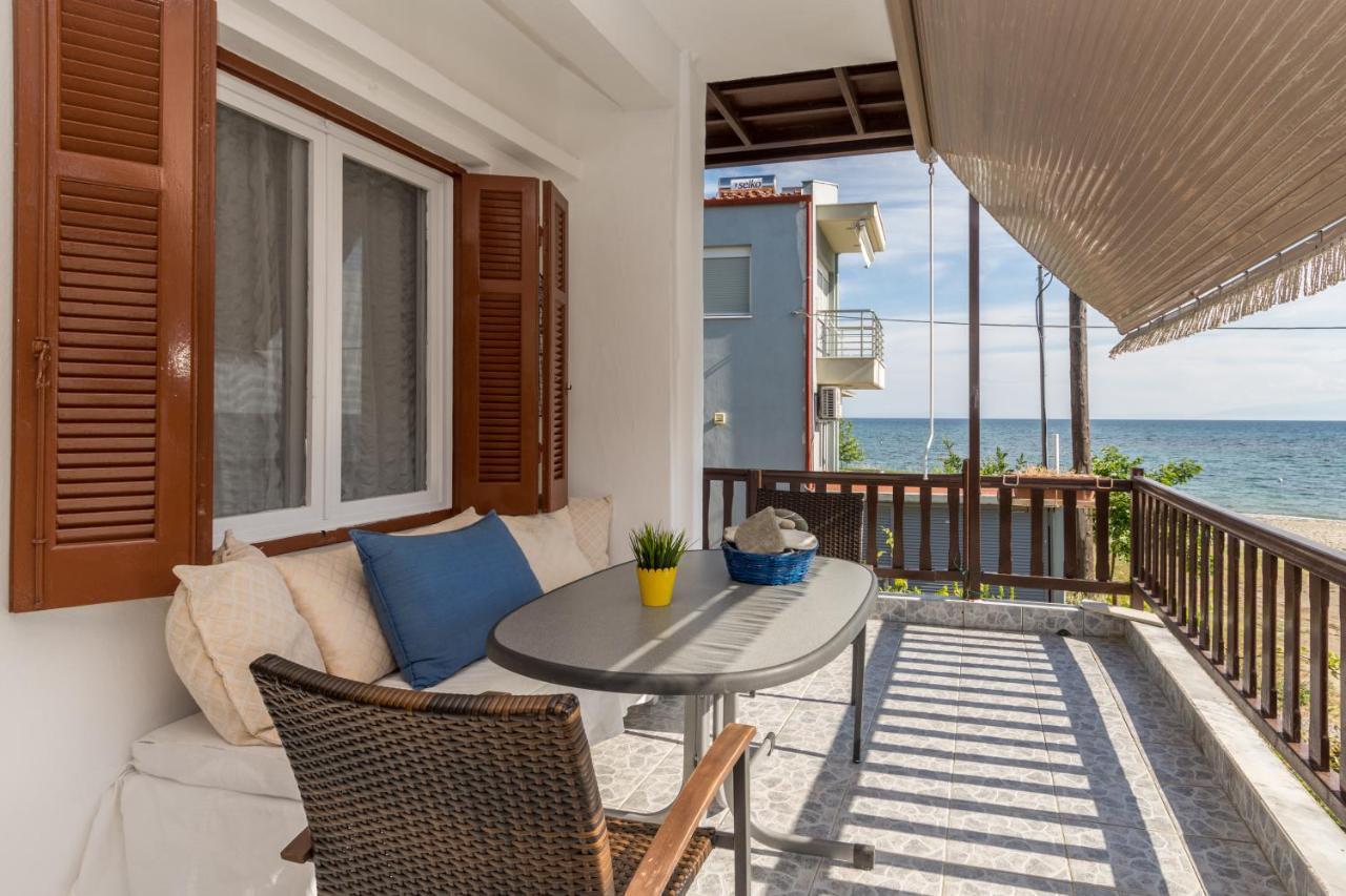 Chalkidiki Beachfront Holiday home *