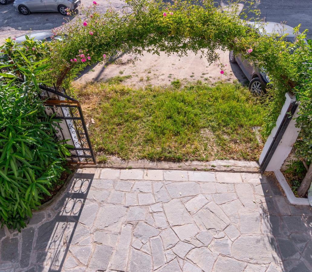 Chalkidiki Beachfront Holiday home *