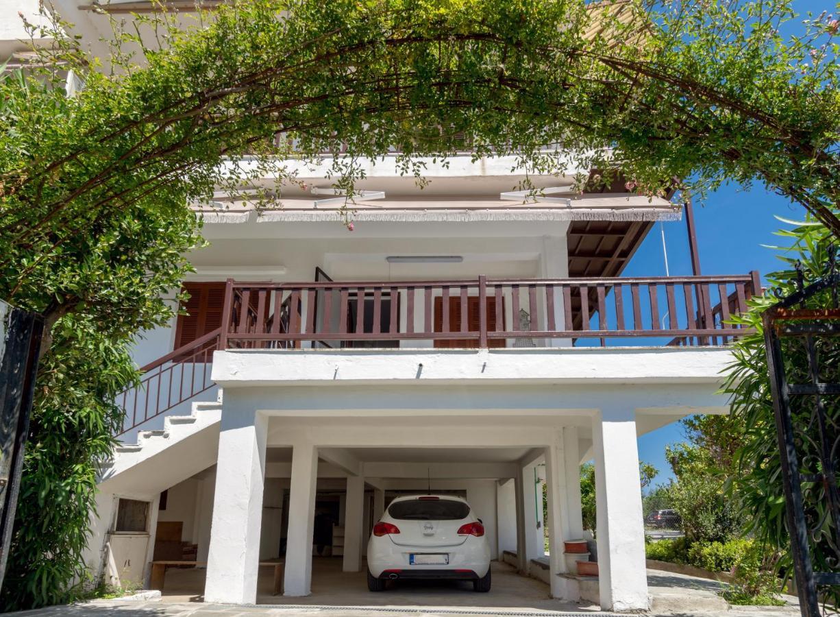 Chalkidiki Beachfront * Nea Iraklia